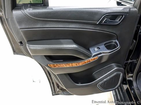 Used 2018 Chevrolet Tahoe Premier AWD/4WD image 29