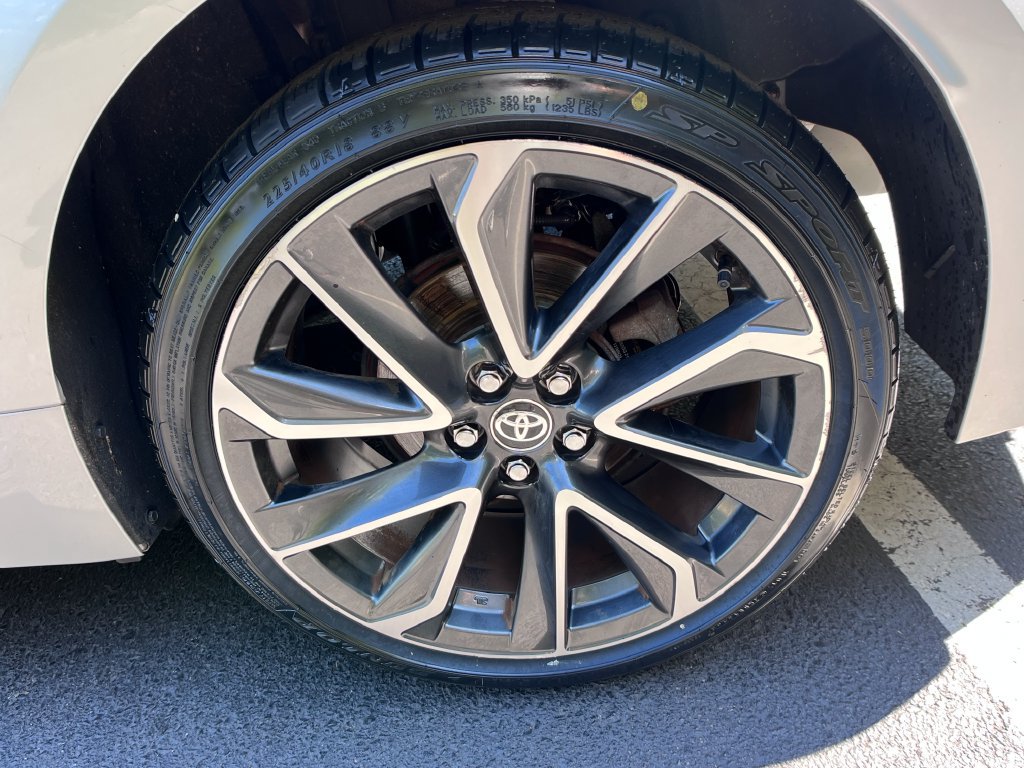 Used 2020 Toyota Corolla SE FWD image 23