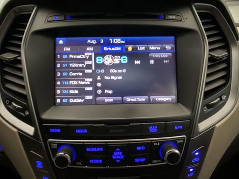 Used 2018 Hyundai Santa Fe Sport w/ 2.4L Tech Package 04 AWD/4WD image 16