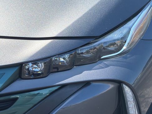 Used 2019 Toyota Prius Prime Premium image 52