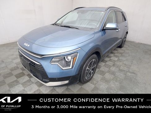 Certified 2024 Kia Niro SX image 1