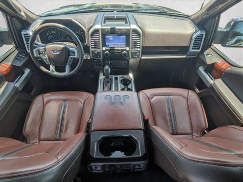 Used 2019 Ford F150 King Ranch w/ Equipment Group 601A Luxury AWD/4WD image 17