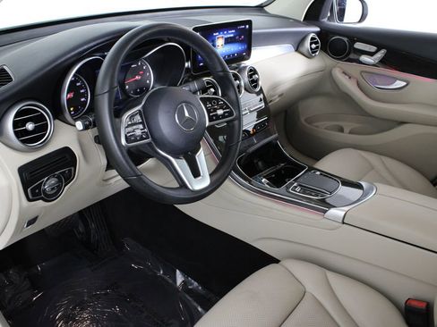 Used 2022 Mercedes-Benz GLC 300 image 18