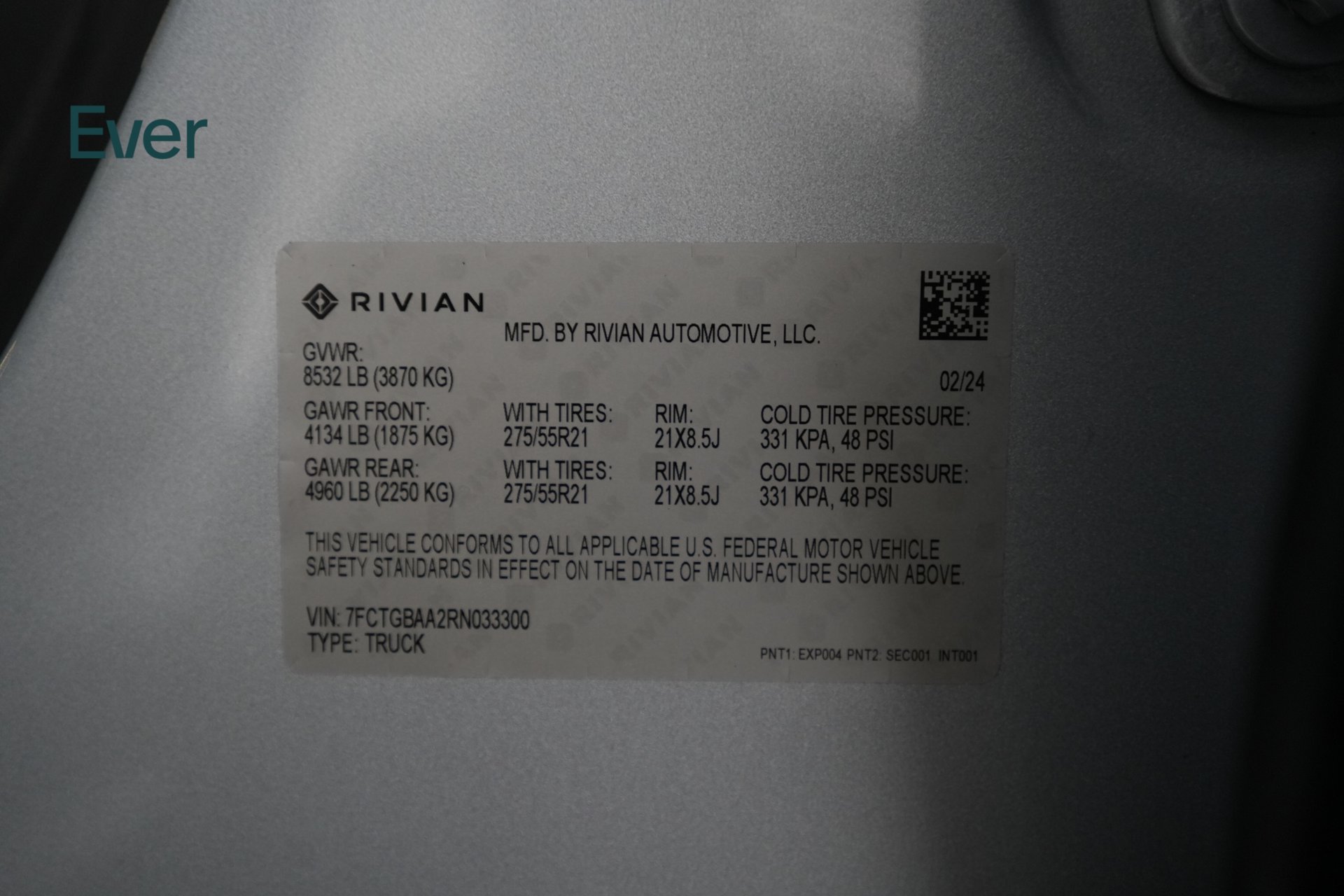 Used 2024 Rivian R1T Adventure Dual AWD/4WD image 27
