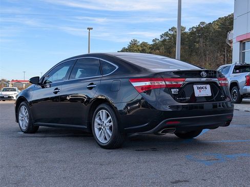 Used 2013 Toyota Avalon XLE image 5