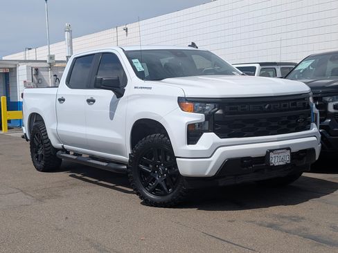 Certified 2023 Chevrolet Silverado 1500 Custom RWD image 2