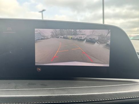 Used 2024 Cadillac XT4 Premium Luxury image 21