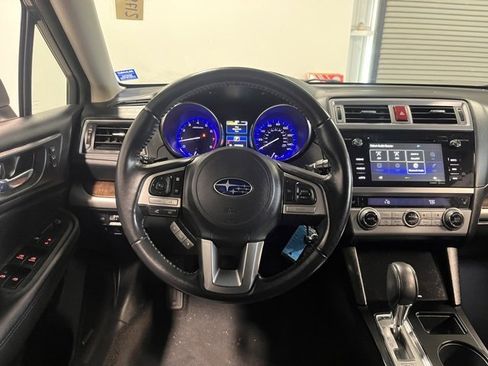 Used 2015 Subaru Outback 2.5i Limited w/ Popular Package #4 image 21