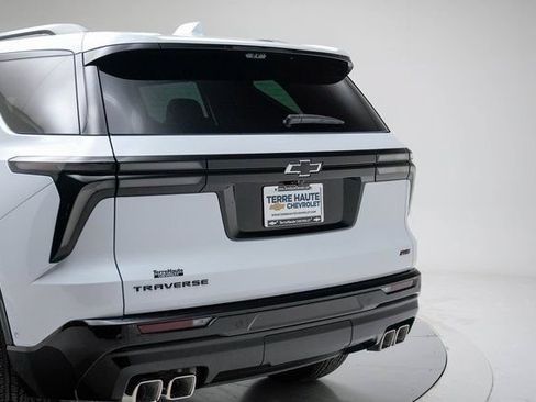 New 2026 Chevrolet Traverse RS FWD image 5