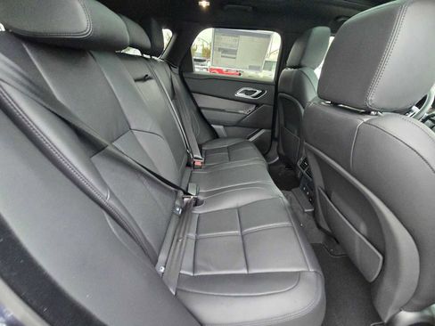 Certified 2025 Land Rover Range Rover Velar Dynamic SE image 14