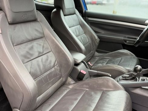 Used 2008 Volkswagen R32 AWD/4WD image 15