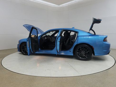 Used 2019 Dodge Charger Scat Pack RWD image 12