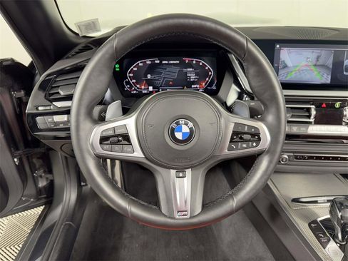 Used 2020 BMW Z4 M40i w/ Executive Package image 22