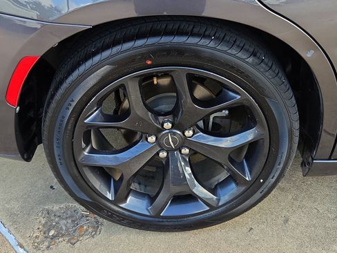 Used 2021 Chrysler 300 S RWD image 17