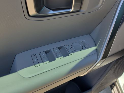 New 2027 Kia Seltos S FWD image 19
