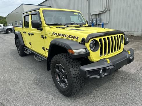 Used 2023 Jeep Gladiator Rubicon w/ LED Lighting Group AWD/4WD image 11