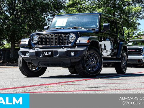 Used 2024 Jeep Wrangler Unlimited Sport AWD/4WD image 2
