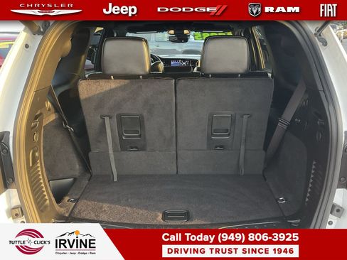 Certified 2024 Dodge Durango GT image 27