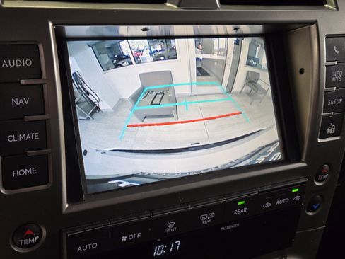 Used 2020 Lexus GX 460 Premium image 24