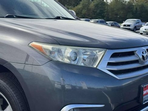Used 2013 Toyota Highlander Limited AWD/4WD image 7