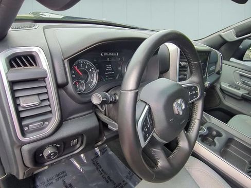 Used 2021 RAM 1500 Big Horn AWD/4WD image 11