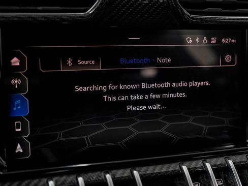 Used 2020 Lamborghini Urus image 40