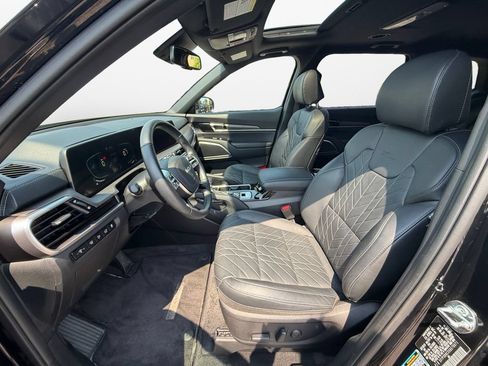 Used 2025 Kia Telluride EX X-Line AWD/4WD image 16