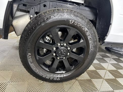 Used 2025 RAM 2500 Big Horn AWD/4WD image 31
