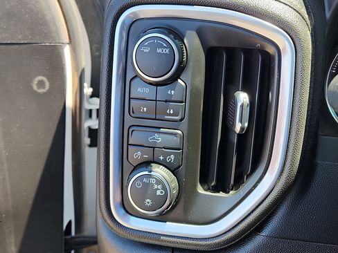 Used 2022 Chevrolet Silverado 1500 LT image 18