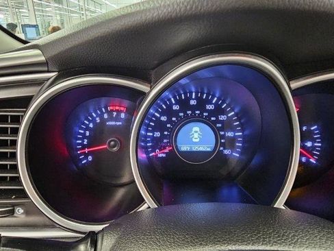 Used 2015 Kia Optima LX FWD image 13