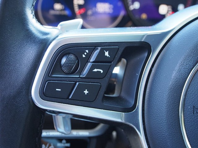 Used 2021 Porsche Cayenne AWD/4WD image 25