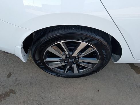 Used 2025 Nissan Versa S w/ S Plus Package FWD image 23