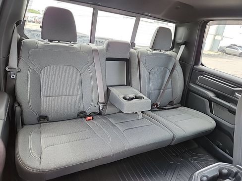 Used 2020 RAM 1500 Big Horn AWD/4WD image 35