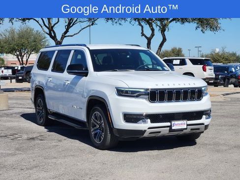 Used 2024 Jeep Wagoneer L Series II image 2