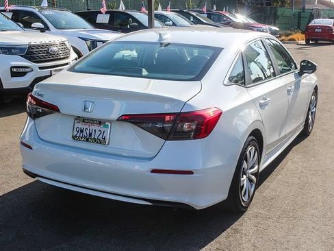 Used 2024 Honda Civic LX image 5