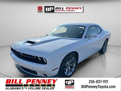 Used 2022 Dodge Challenger GT image 1