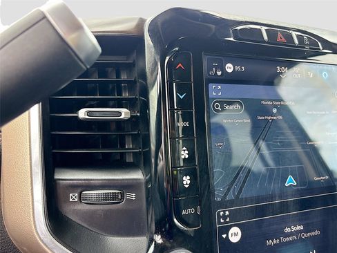 Used 2022 RAM 2500 Laramie image 17