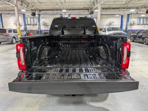 Used 2023 Ford F250 Lariat w/ Sport Appearance Package AWD/4WD image 12