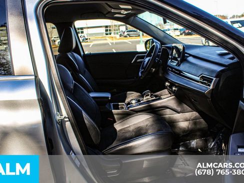 Used 2024 Mitsubishi Outlander SE image 23