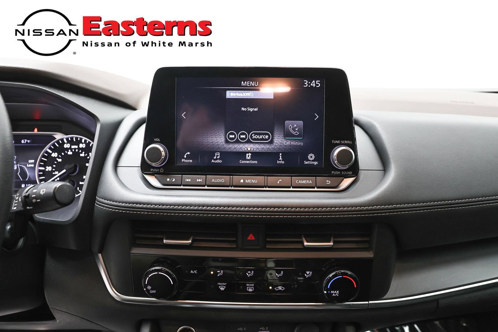 Used 2023 Nissan Rogue S AWD/4WD image 12