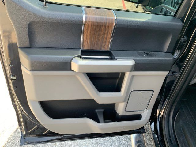Used 2017 Ford F150 Lariat w/ Trailer Tow Package AWD/4WD image 17