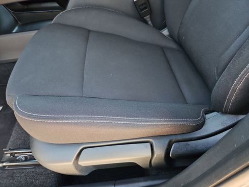 Used 2024 Nissan Rogue S image 20