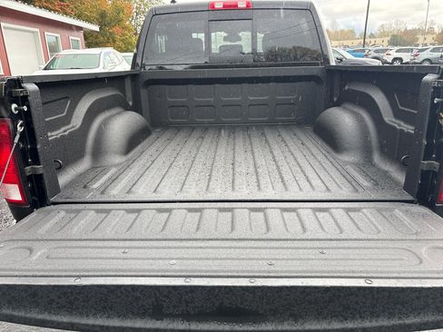 Used 2023 RAM 1500 Classic SLT w/ Trailer & Traction Group image 5