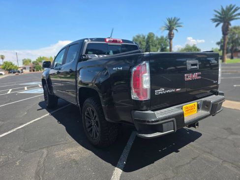 Used 2018 GMC Canyon SLE w/ Nightfall Edition AWD/4WD image 11