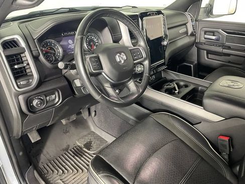 Used 2020 RAM 2500 Laramie w/ Night Edition AWD/4WD image 3