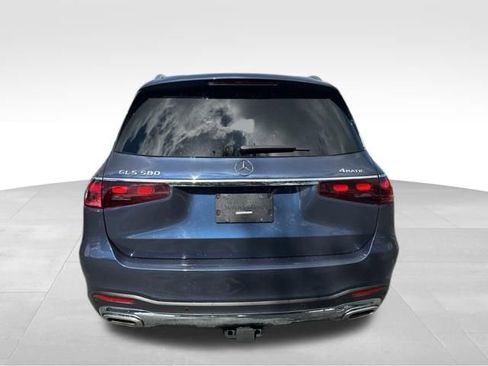 Used 2024 Mercedes-Benz GLS 580 4MATIC image 5