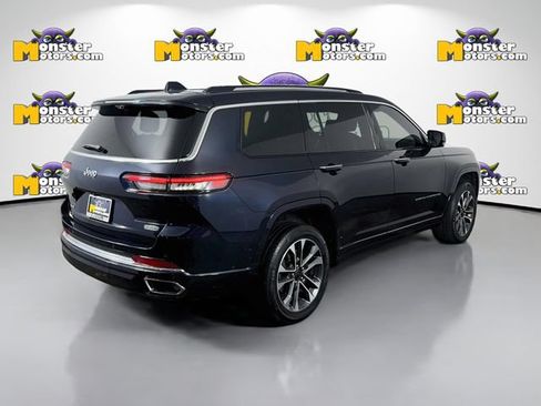 Used 2023 Jeep Grand Cherokee L Overland w/ Advanced Protech Group III AWD/4WD image 5