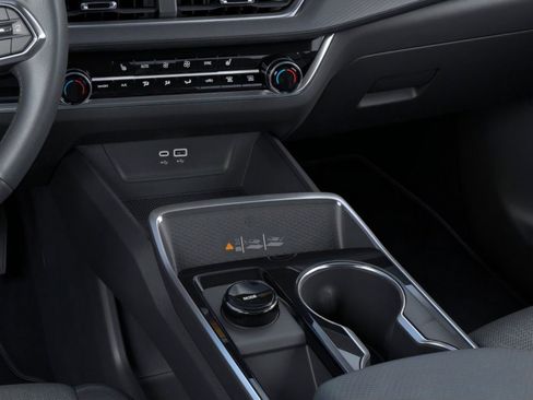 New 2026 Chevrolet Equinox LT w/ Convenience Package II image 23