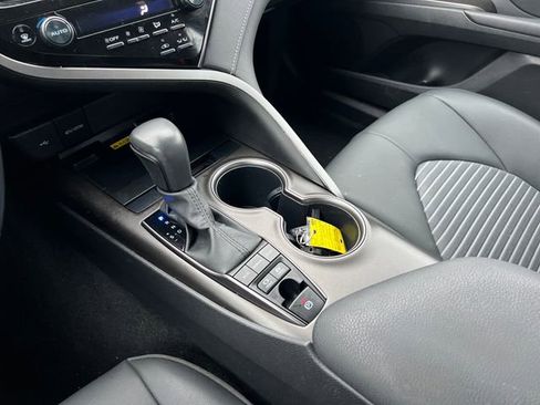 Used 2024 Toyota Camry SE w/ Audio Upgrade Package image 26