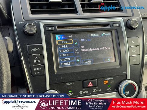 Used 2014 Toyota Camry LE FWD image 11